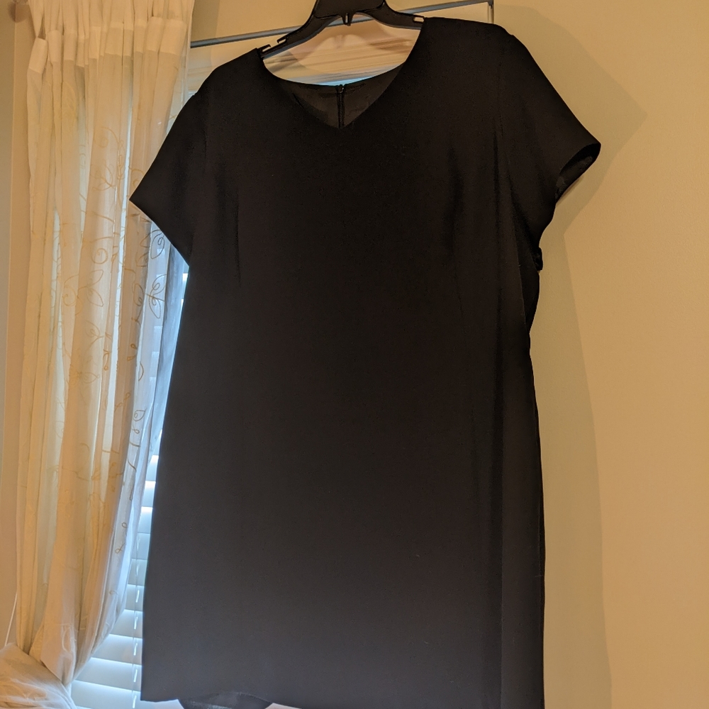 Venezia Dress Size 26